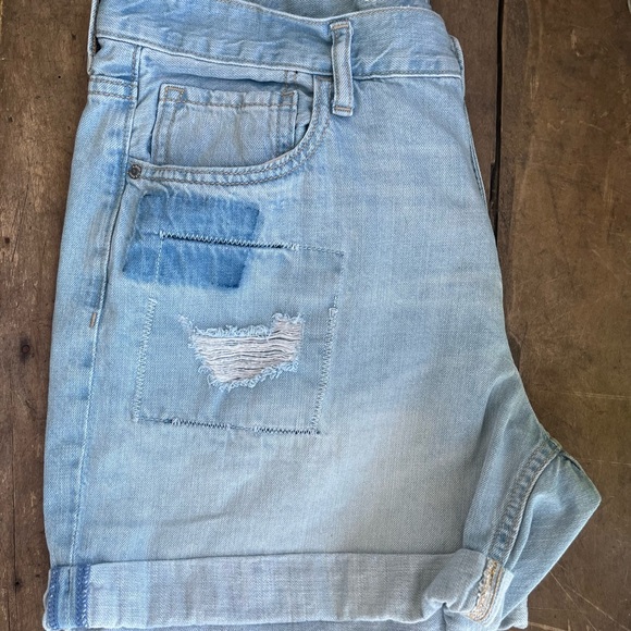 OLD NAVY SIZE 12 BOYFRIEND SHORT - Picture 15 of 15